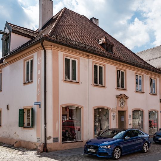 Former episcopal forest office