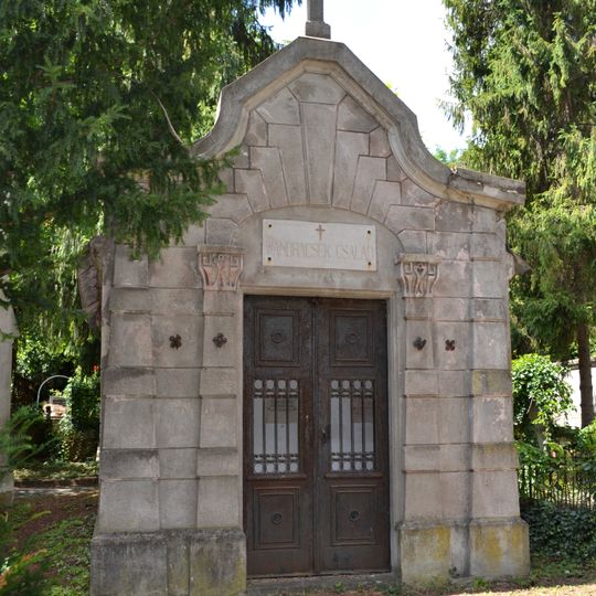 Cintorín sv. Rozálie, hrobka