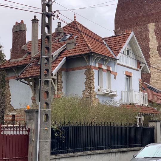 Maison, 8 rue de Joigny