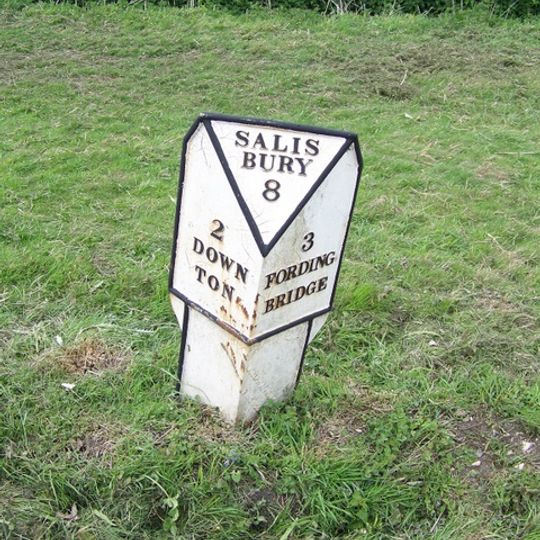 Milepost, Hulse Hall, opposite Blandford's Cottage
