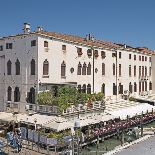 Palazzo Calbo Crotta
