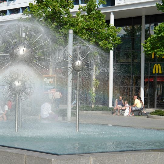 Wasserspiele "Pusteblumen"