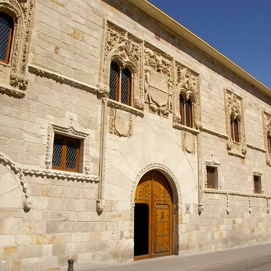 Palacio de los Momos