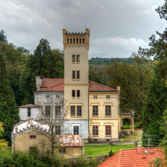 Kamenice Castle