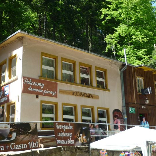 Kochanówka Mountain Hut