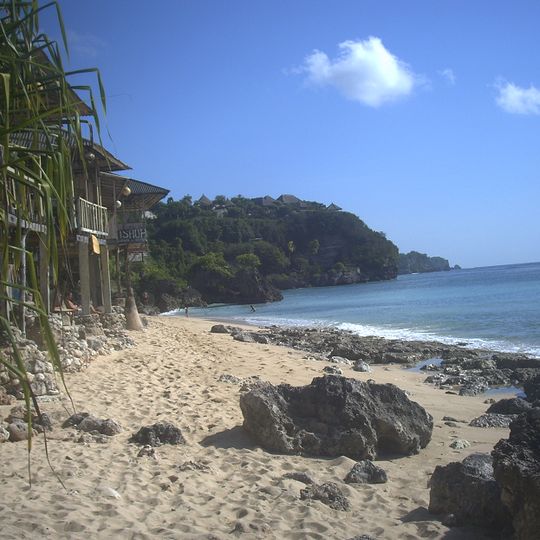 Bingin Beach
