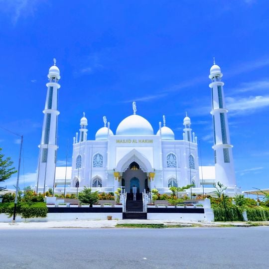 Al-Hakim Mosque