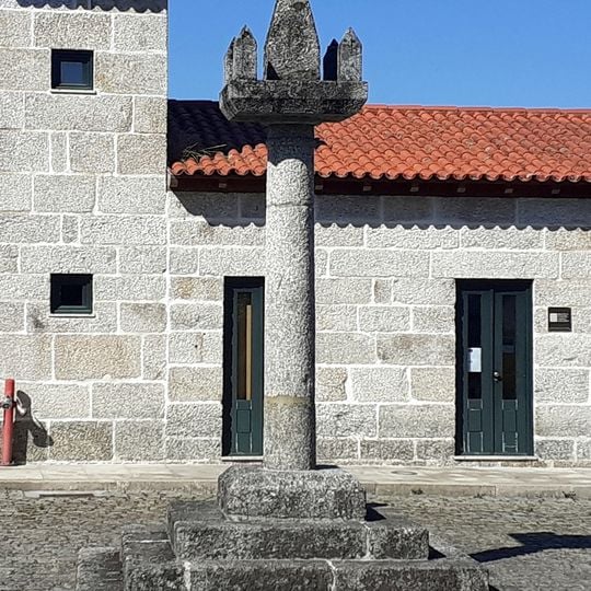 Pelourinho de Santa Cruz de Riba Tâmega