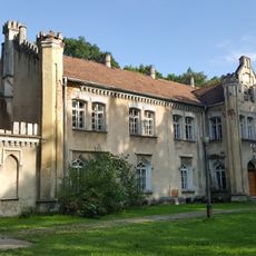 Zespół pałacowo-parkowy