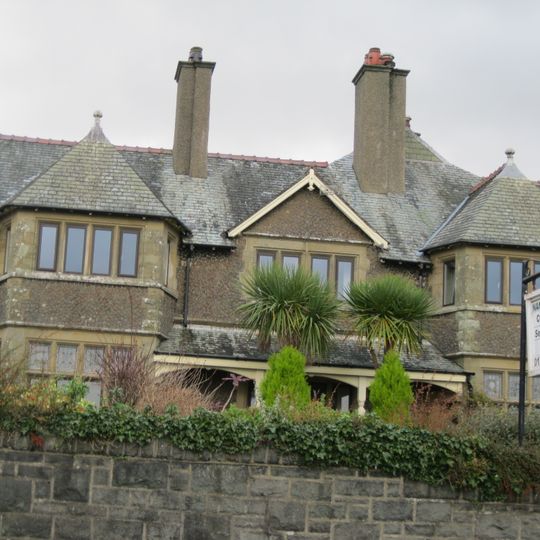 Nant Y Felin, Stryd Fawr