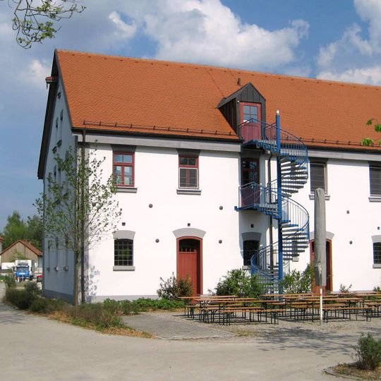 Ehemals Wirtschaftsgebäude der München-Dachauer Papierfabrik