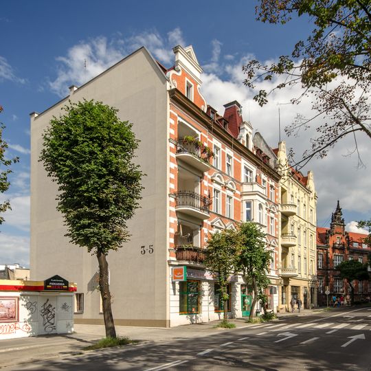 3 Piastowska Street in Brzeg