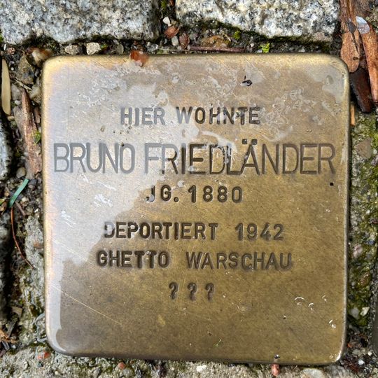 Stolperstein en memoria de Bruno Friedländer