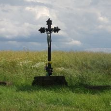 Kříž na rozcestí silnic východně od Vysokého Újezdu