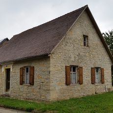 Wohnhaus, ehemalige Schule