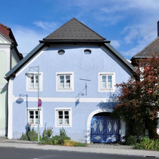 Ehem. Bäckerhaus bzw. Oberneder-Wirtshaus
