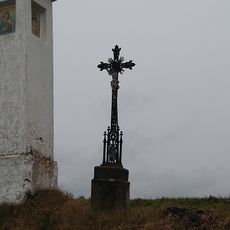 Kříž u Kozmic vedle božích muk