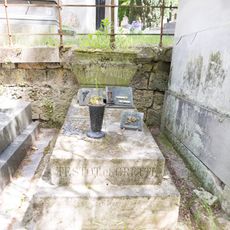 Grave of Cretté-Combes