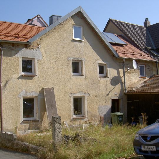 Erdgeschossiges Giebelhaus