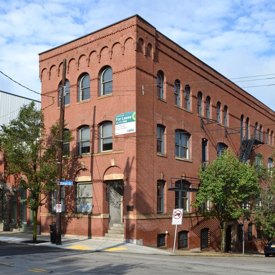 Former Pittsburgh Wash House and Public Baths Building