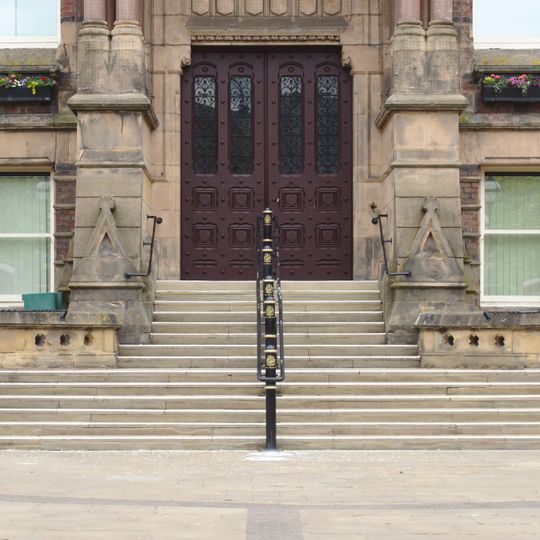 K6 telephone kiosks at St Helens Town Hall