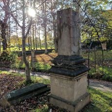 Headstone 28 Metres South Of Chancel At Church Of St Edmund