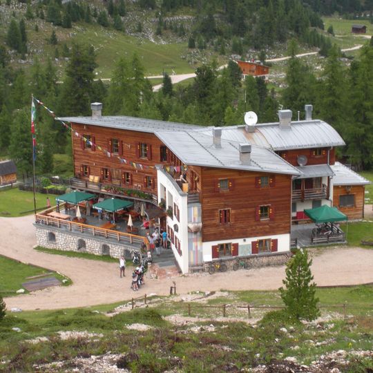 Rifugio Fanes