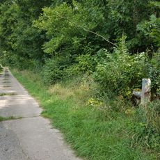Sühnekreuz am Rande des Großholzes