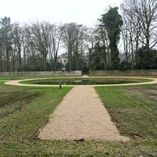 Broekhuizen: tuinmuur