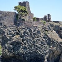 Aci Castello
