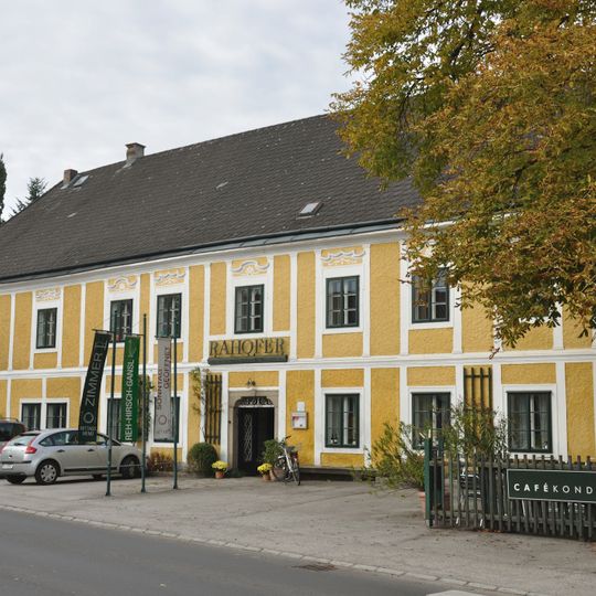 Vierkanthof, Gasthaus Rahofer