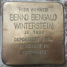 Stolperstein en memoria de Benno Bengalo Winterstein