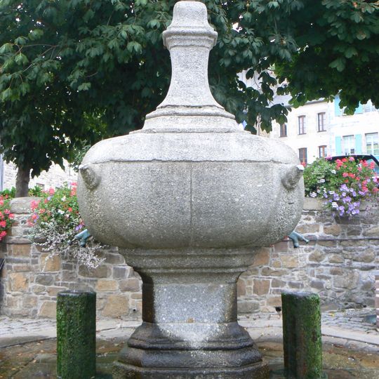 Fontaine, yves-Le-Trocquer