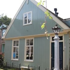 Roomeinde 19, Broek in Waterland