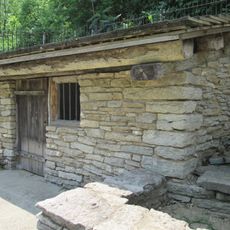 Sedam Springhouse