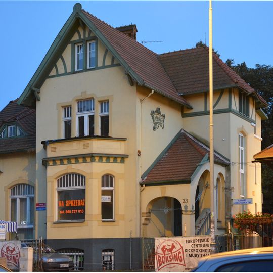 33 Dworcowa Street in Zielona Góra