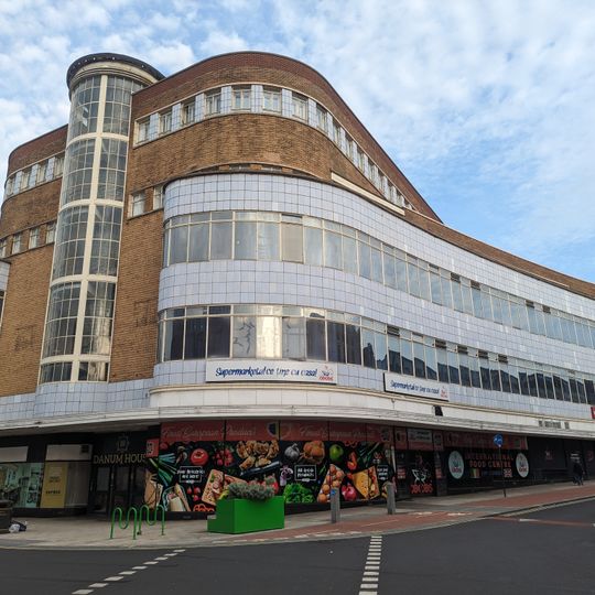 Co-Coperative Emporium And Danum House