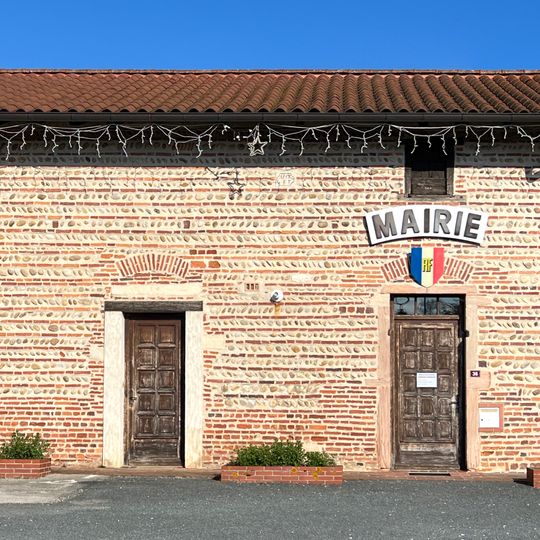 Town hall of Chanoz-Châtenay