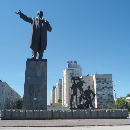 Monument of Vladimir Lenin on Lenina Square, Nizhny Novgorod
