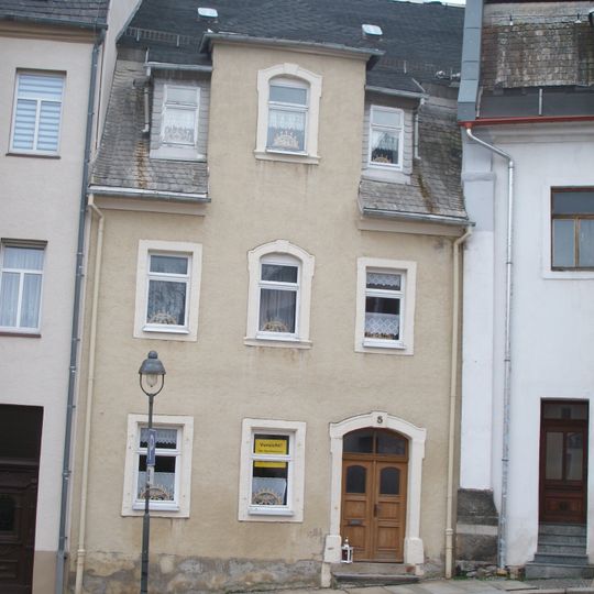 Wohnhaus in geschlossener Bebauung Kirchgasse 5