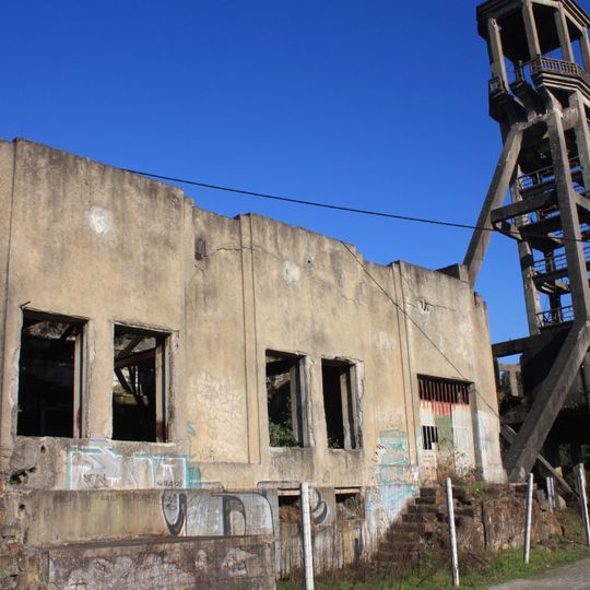 Cavalete de São Vicente e instalação do Couto Mineiro
