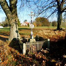 Kříž u Lipského Dvorku