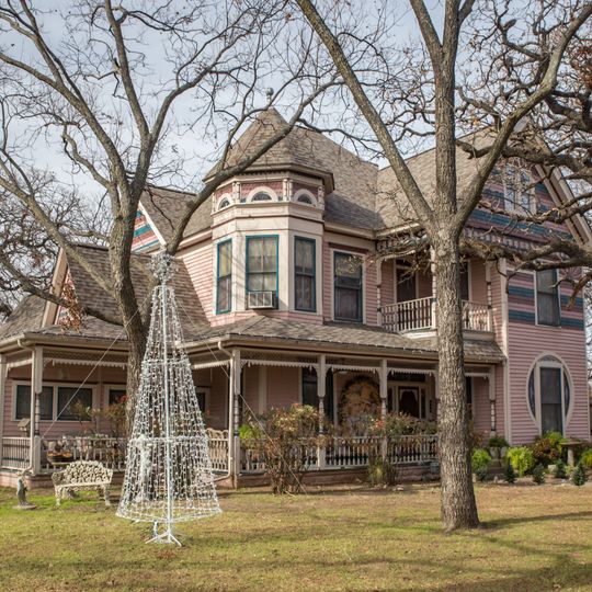 John L. and Annie Upshaw Cleveland House