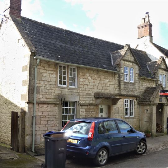 1 and 2, Slaughterford Road