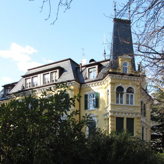 Otto-Huber-Straße 1