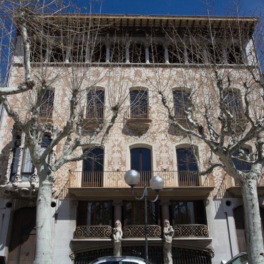 Maison Solà Morales