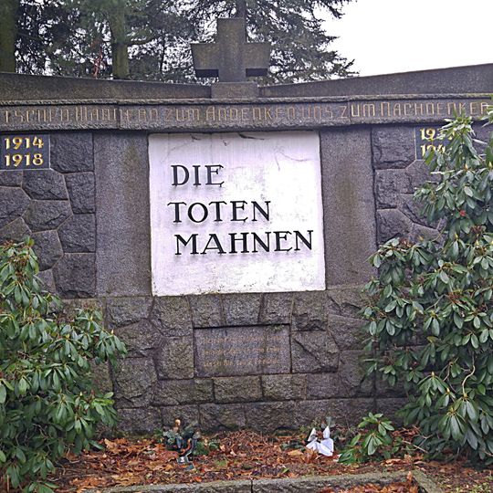 Kriegerdenkmal Dorfstraße 16