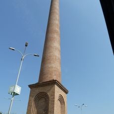 Xemeneia de l'antiga fàbrica CELO