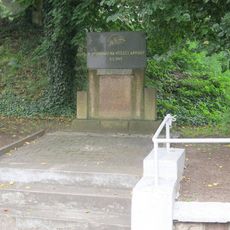 Pomník osvobození v Dolních Zálezlech