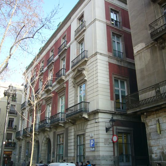 Casa Manuel Girona